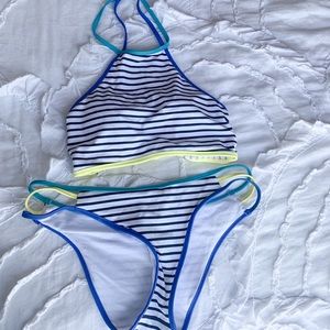 Cupshe striped bikini set
